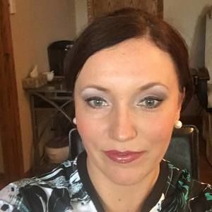 Meet your Posher, Monika